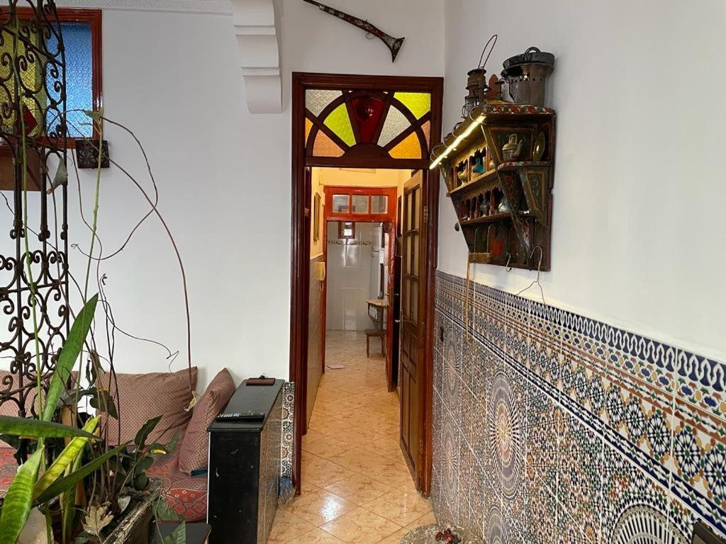 Appartement Meuble 5 Personnes En Plein Centre Ville Rabat Exterior foto